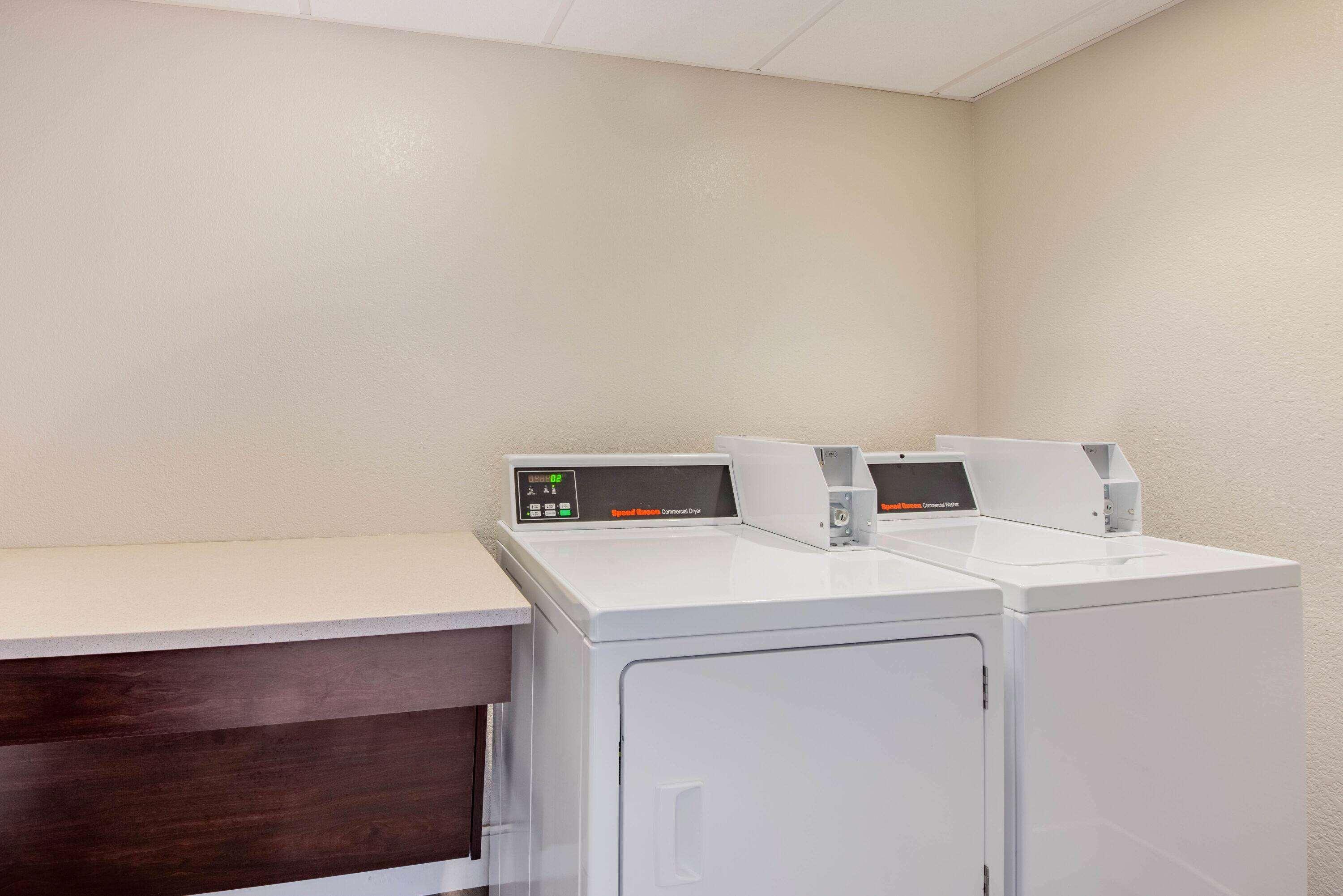 La Quinta By Wyndham Baltimore BWI Airport Linthicum Exterior photo